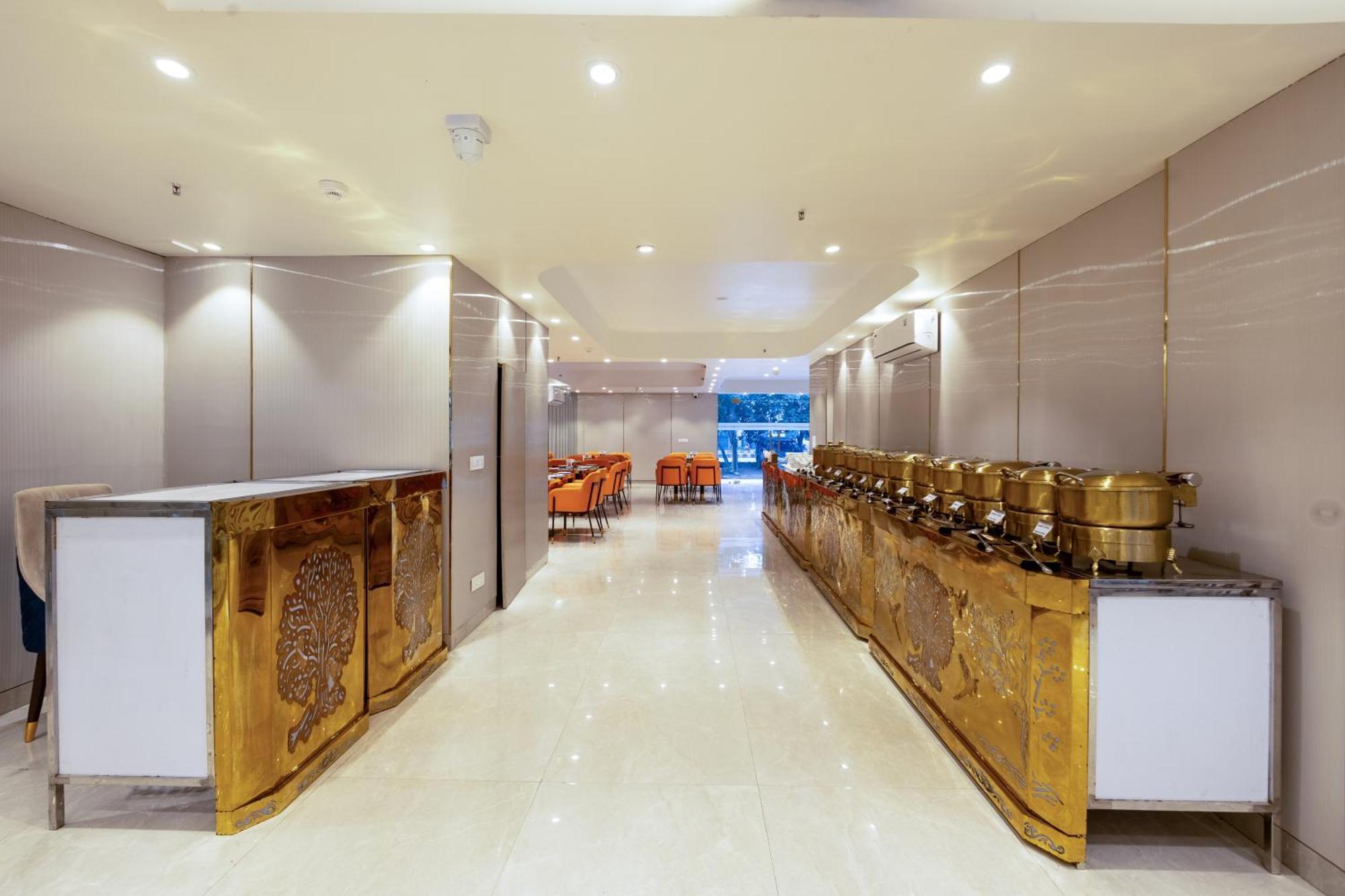 Hotel Ginger Palace Delhi Airport Nova Deli Exterior foto