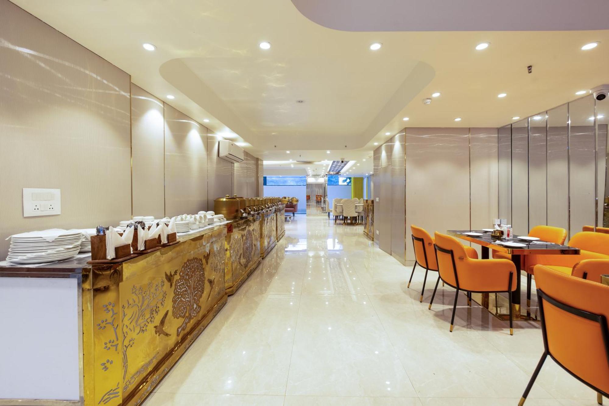 Hotel Ginger Palace Delhi Airport Nova Deli Exterior foto